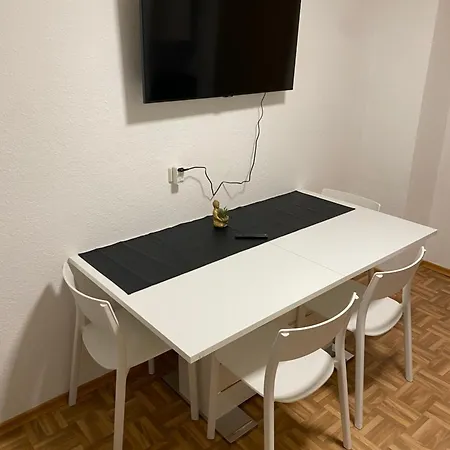 Apartamento Wieko Leibnizstr H1 3 Og Mitte Plauen